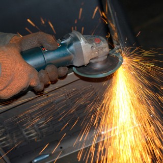 Hand Guided Tools for Ultra Thin Metal Cut-Off